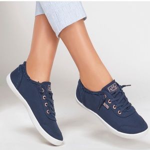 Bobs Sketchers memory foam women’s shoes